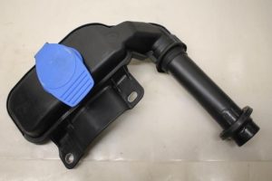 17795929 – 8R0955452A – Front windscreen washer reservoir