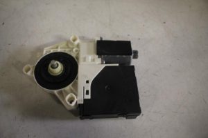 17829839 – 420959801 – Raammotor Portier