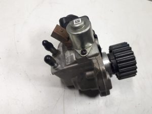 21413898 – 04B130755F – High pressure pump