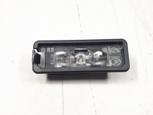 20992469 – 3G5943021 – Registration plate light