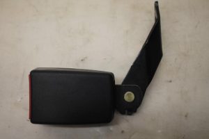 17796221 – 8N885774001C – Veiligheidsgordel Insteek rechts-achter