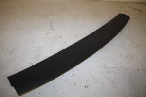 17822440 – 5G6867715B82V – Verkleidung Heckklappe