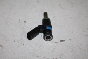 17805005 – 06E906031 – Injector (benzine injectie)