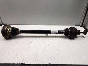 18638843 – 8R0501203C – Antriebswelle rechts hinten