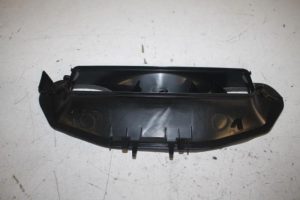 17810105 – 8W1858431A – Luchtgeleider