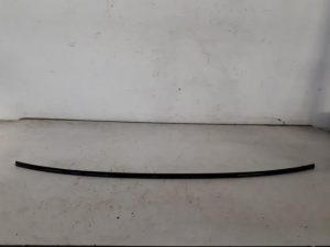 21251391 – 4K5853927T94 – Sierlijst achterklep