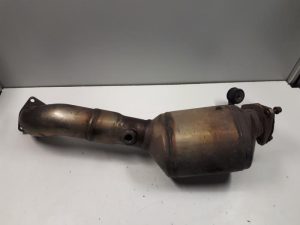 19835288 – 4F0254200T – Katalysator