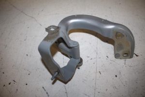 17815142 – 8W9827300A – Scharnier Achterklep