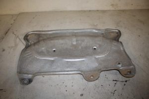 17824616 – 5Q0825611A – Hitteschild uitlaat