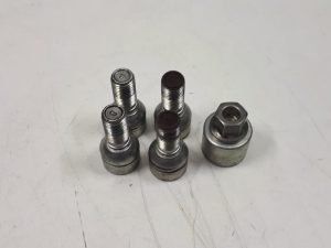 20939101 – WHT002537B – Set of wheel bolts