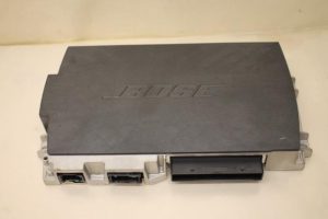 17798323 – 4G0035223C – Radio amplifier