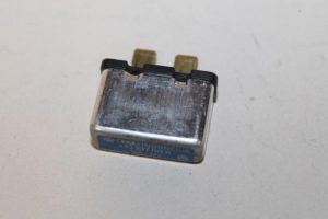 17791401 – 443937105B – Zekering