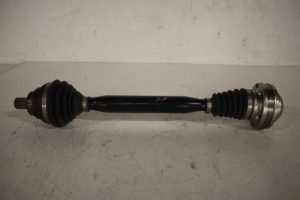 17818050 – 8J0407272K – Antriebswelle rechts vorne