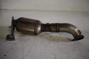 17810835 – 4F0254200T – Katalysator