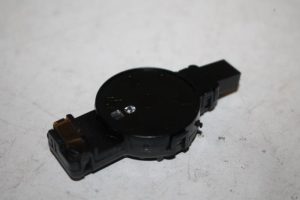 17818552 – 8U0955559B – Light sensor