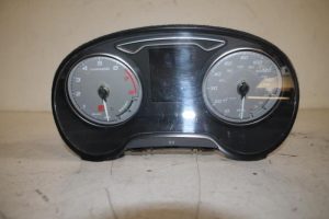 17810889 – 8V0920972A – Instrumentenbrett