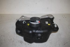 17813875 – 8R0131877T – Adblue tank