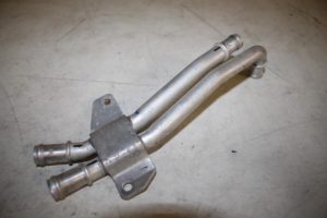 17821626 – 4M0819857A – Waterpijp