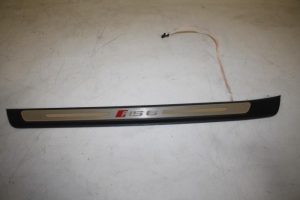 17827944 – 4K0947405B – Dorpel links