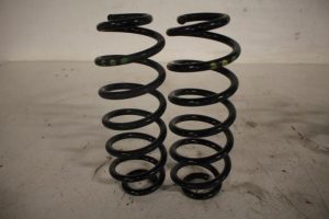 17813847 – 8R0511115DB – Rear coil spring