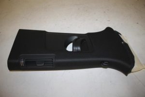 17820328 – 4M0867244FK23 – Stijl midden-rechts