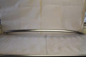 17793167 – 8R0860022J2ZZ – Dakrail rechts