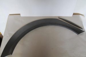 17790205 – 4F98538181RR – Wielrand achter