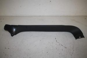 17810480 – 4G88676084PK – Bekleding Achterklep