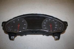 17818539 – 4G8920985L – Instrumentenbrett