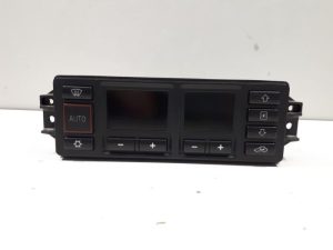22372173 – 8L0820043DB98 – Climatronic Paneel