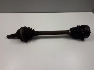 19155933 – JWZ407451 – Antriebswelle links vorne
