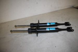 17821502 – 8E0413031CC – Schokdemper set