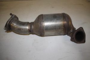 17833312 – 4E0254201N – Catalytic converter