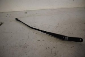 17813072 – 4G1955408D1P9 – Front wiper arm
