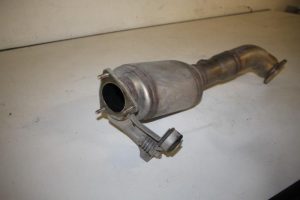 17826698 – 4F0254200T – Katalysator