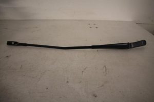 17805461 – 4G1955408C1P9 – Front wiper arm