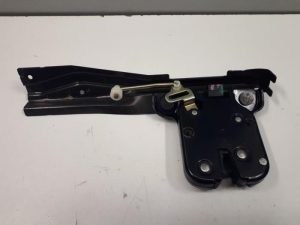 18048437 – 8N0827505B – Slotvanger Achterklep