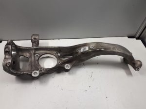 18548076 – 4M0407254K, 4M0407560, 4M0407242K – Fusee rechts-voor