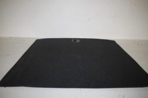 17805279 – 8V5863463FCA9 – Vloerplaat bagageruimte