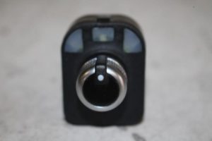 17813103 – 8J0959565B4PK – Spiegel Schakelaar