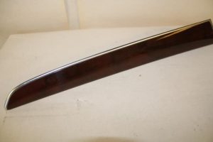 17787925 – 8R0867409B1B4 – Sierstrip