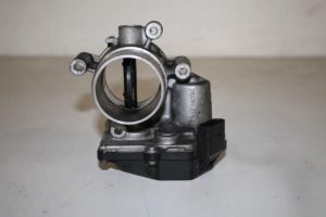 17825701 – 03L128063AC – Gasklephuis