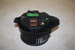 17819766 – 8E1820021B – Kachel Ventilatiemotor