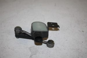 17804553 – 8J0941273F – Xenon hoogteregelaar