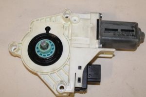 17788036 – 8K0959801 – Fenstermotor Tür