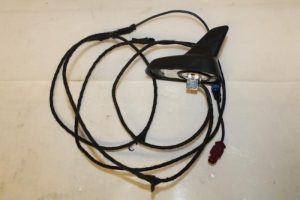 17794289 – 8K5035503A – GPS antenna
