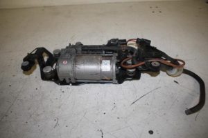 17812906 – 4H0616005C – Air pump (suspension)