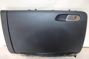 17791003 – 8K2857035C6PS – Dashboardkastje