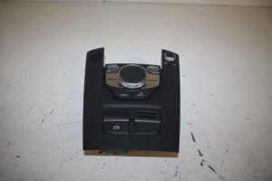 17809963 – 8V0919614L – Regelunit Multi Media