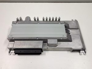 19392440 – 4N0035223C – Radio versterker